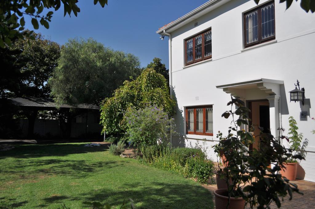 Applegarth B&B And Self-Catering Studios Cape Town Exterior photo